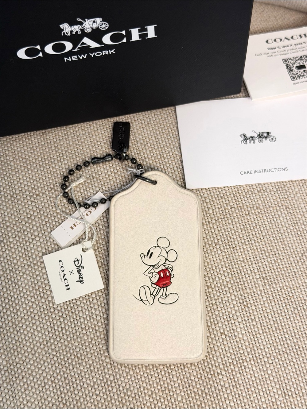 NEW Coach Disney Mickey Mouse Chalk White Leather Fob Bag Charm Bag Tag Keychain - Picture 6 of 8